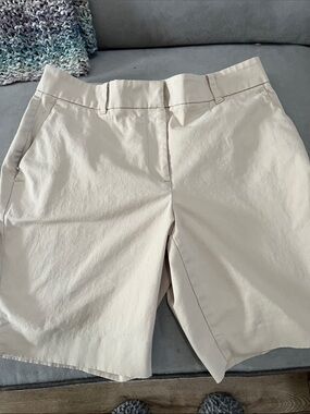 Beige tailored shorts